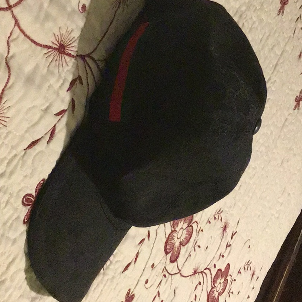 Hat - Picture 3 of 3